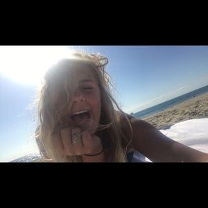 Meet your Posher, Taylor